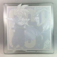 Load image into Gallery viewer, Dragon Ball Z - Perfect Cell - Son Gohan SSJ - Plate
