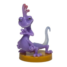 Load image into Gallery viewer, Monsters Inc. - Randall Boggs - Trading Figure - Choco Egg (45)
