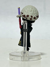 Cargar imagen en el visor de la galería, One Piece - Trafalgar Law - Trading Figure
