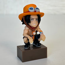 Cargar imagen en el visor de la galería, One Piece - Portgas D. Ace - Desktop Figure - Ichiban Kuji OP Memories 2 - Prize H
