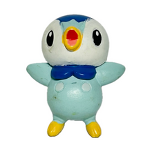 Cargar imagen en el visor de la galería, Pokémon BW - Pochama / Piplup - Mini Figure
