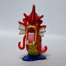 Cargar imagen en el visor de la galería, Pokémon DP - Akai Gyarados - Trading Figure - Monster Collection - Shiny ver.
