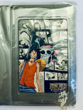 Load image into Gallery viewer, One Piece: Episode of Chopper: Bloom in the Winter, Miracle Sakura Pass Case
