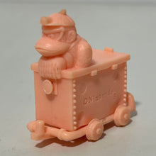 Cargar imagen en el visor de la galería, Super Donkey Kong / Country - Donkey Kong - Eraser Figure - Keshigomu
