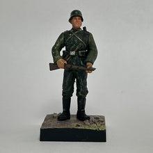 Load image into Gallery viewer, Soldier in Field Uniform (Rifle Held with Both Hands) - Miniature (001)
