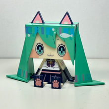 Load image into Gallery viewer, Vocaloid - Hatsune Miku - Doll - Graphig ++
