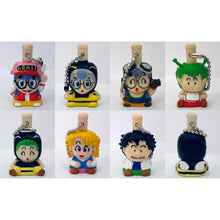 Cargar imagen en el visor de la galería, Dr. Slump x Coca-Cola Totem Pole Accessories Set - Swing Mascot
