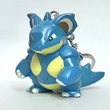 Cargar imagen en el visor de la galería, Pocket Monsters - Nidoqueen - Figure Keychain - Pokémon Holder
