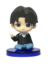 Cargar imagen en el visor de la galería, TinyTan - SUGA - Mini Figure - Suwarasetai - BTS
