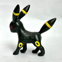 Cargar imagen en el visor de la galería, Pocket Monsters - Bracky / Unbreon - Pokémon Monster Collection (1st Gen)
