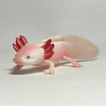 Cargar imagen en el visor de la galería, Axolotl - Trading Figure - Miniature - 96 P44A
