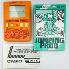 Cargar imagen en el visor de la galería, Jumping Frog - LCD Electronic Game - Vintage - CIB (CG-127)
