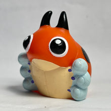 Load image into Gallery viewer, Pokémon - Rediba / Ledyba - Finger Puppet (PKII)
