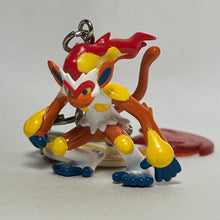 Cargar imagen en el visor de la galería, Pokémon DP - Infernape - Figure Keychain
