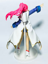 Load image into Gallery viewer, Mobile Suit Gundam SEED - Lacus Clyne - Trading Figure
