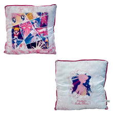 Cargar imagen en el visor de la galería, Sailor Moon - Cushion - Moon Prism Power Make Up
