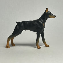 Cargar imagen en el visor de la galería, Doberman - Trading Figure - Miniature (018-A)

