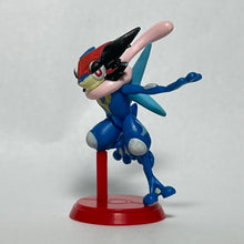 Cargar imagen en el visor de la galería, Pokémon XY - Greninja - Mini Figure
