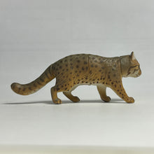 Load image into Gallery viewer, Tsushima Leopard Cat - Trading Figure - Miniature - 121
