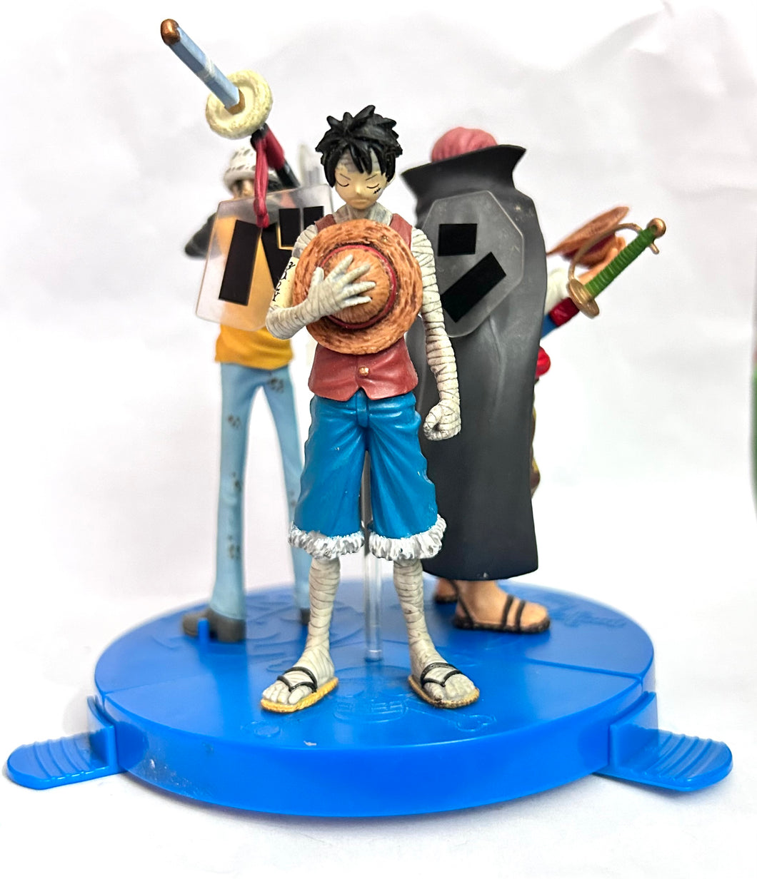 One Piece x Sapporo Ichiban - Monkey D. Luffy, Trafalgar Law & Akagami no Shanks - Figure Set - 7-Eleven Limited