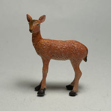 Load image into Gallery viewer, Axis deer family - Trading Figure - Miniature (10)
