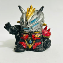 Cargar imagen en el visor de la galería, Return of Ultraman - Alien Bat - Trading Figure
