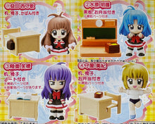 Cargar imagen en el visor de la galería, Final Approach - Moe A La Mode Trading Figure (Set of 4)
