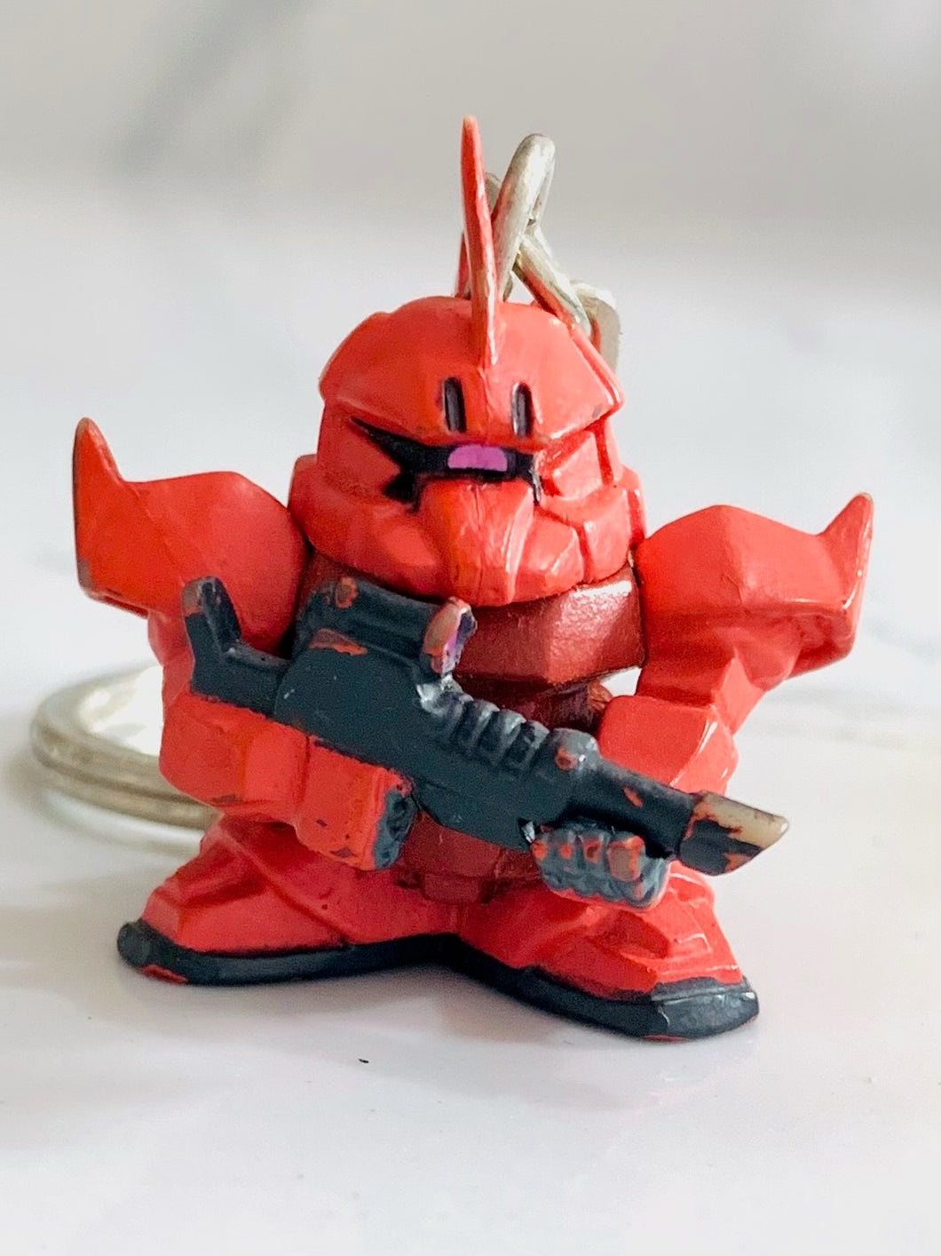 Mobile Suit Gundam - Char Aznable's MS-14S Gelgoog Commander Type - Figure Keychain