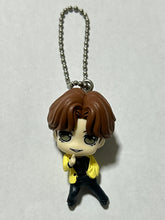 Cargar imagen en el visor de la galería, TinyTan - V - Mascot Keychain - BTS

