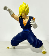Cargar imagen en el visor de la galería, Dragon Ball Z - Vegito SSJ - Sofubi Vinyl DX
