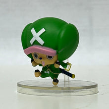 Cargar imagen en el visor de la galería, One Piece - Tony Tony Chopper - Trading Figure

