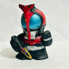 Load image into Gallery viewer, Kamen Rider Kabuto (Rider Form) - Trading Figure
