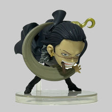 Cargar imagen en el visor de la galería, One Piece Stampede - Sir Crocodile - Trading Figure - Bandai Shokugan - Candy Toy
