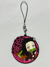 Cargar imagen en el visor de la galería, Kimetsu no Yaiba - Kamado Nezuko - Rubber Strap
