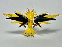 Load image into Gallery viewer, Pokémon XY - Zapdos - Trading Figure - Moncollé Ex
