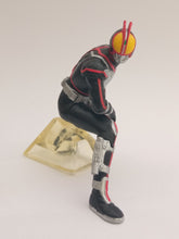 Cargar imagen en el visor de la galería, Kamen Rider 555 - Kamen Rider Faiz - HG Series KR 34 Tanjou! KR Kabuto Hen
