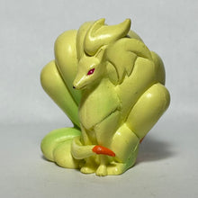 Load image into Gallery viewer, Pokémon - Ninetales - Trading Figure - Monster Collection
