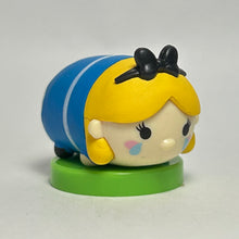 Cargar imagen en el visor de la galería, Disney Tsum Tsum - Alice - Trading Figure - Choco Egg (5)
