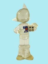 Load image into Gallery viewer, Tetsuwan Atom - Atom - Trading Figure - Clear ver.

