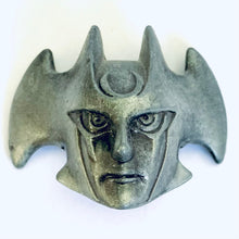 Cargar imagen en el visor de la galería, Devilman Die-cast Mask Figure

