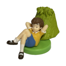 Cargar imagen en el visor de la galería, Winnie the Pooh - Christopher Robin - Trading Figure - Choco Egg (124)
