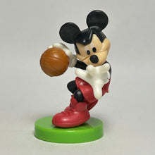 Cargar imagen en el visor de la galería, Disney - Mickey Mouse - Trading Figure - Choco Egg - Aka (84)
