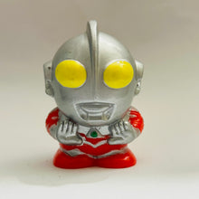 Cargar imagen en el visor de la galería, Ultraman: Towards the Future - Ultraman Great - Finger Puppet - SD Figure
