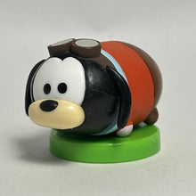 Cargar imagen en el visor de la galería, Disney Tsum Tsum - Goofy - Trading Figure - Choco Egg (09)
