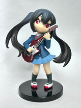 Cargar imagen en el visor de la galería, K-ON!! - Nakano Azusa - R-style Figure
