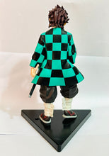 Cargar imagen en el visor de la galería, Kimetsu no Yaiba - Kamado Tanjirou - SPM Figure - Kyoudai no Kizuna
