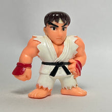 Cargar imagen en el visor de la galería, Street Fighter II - Ryu - Figure Mascot Keychain
