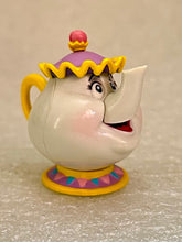 Load image into Gallery viewer, Beauty and the Beast - Mrs. Potts - Disney Choco Party Part 3 - Trading Figure (070)
