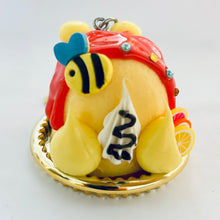 Cargar imagen en el visor de la galería, Disney Winnie the Pooh Sweets Deco Keychain
