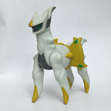 Cargar imagen en el visor de la galería, Pokémon - Arceus - Soft Vinyl Figure
